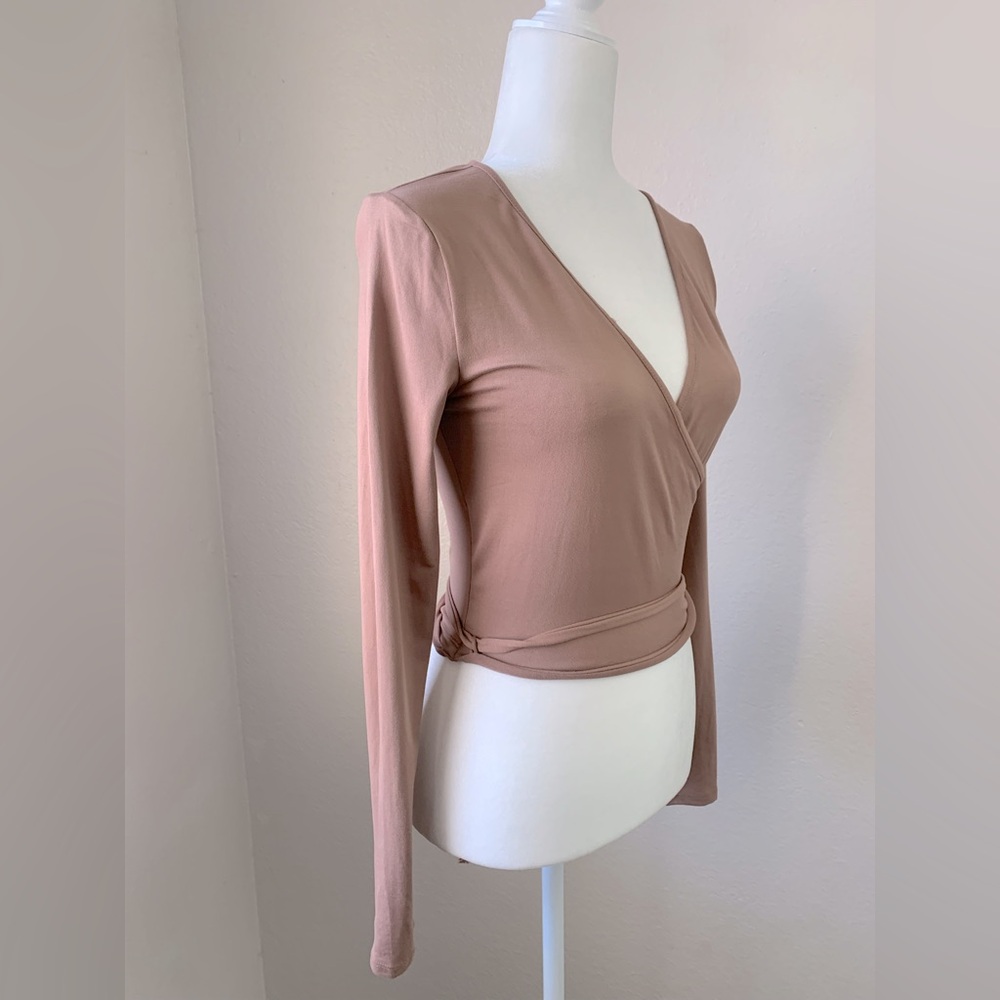Popular 21 Wrap-Style Tan Top Size Medium - Picture 2 of 5